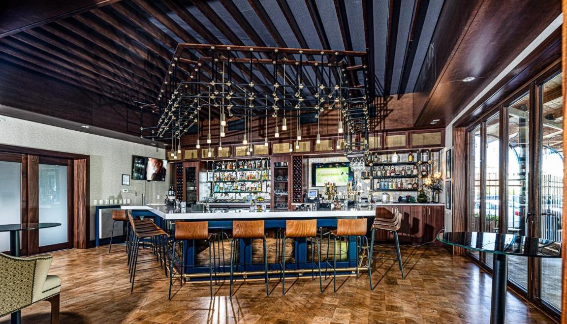 The Inn At The Crossroads Lake City Extérieur photo
