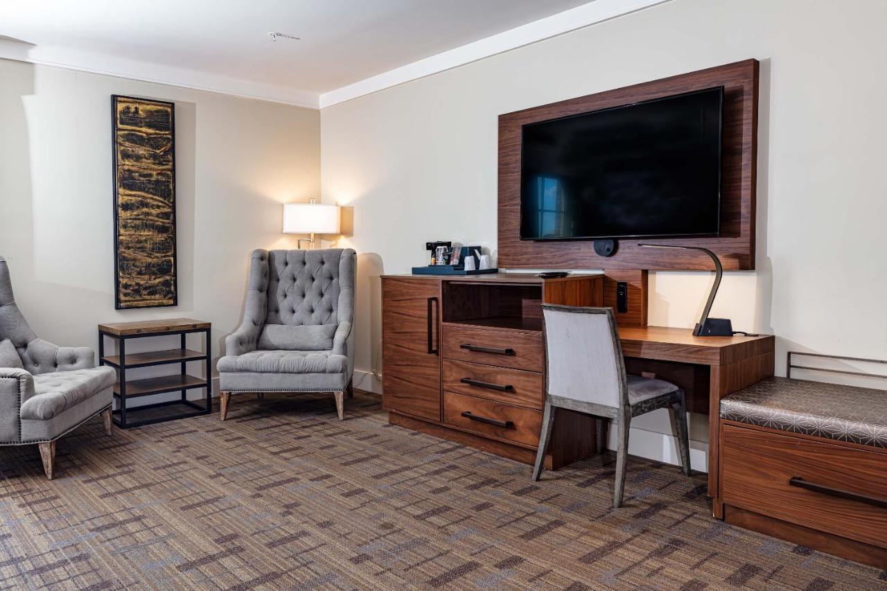 The Inn At The Crossroads Lake City Extérieur photo